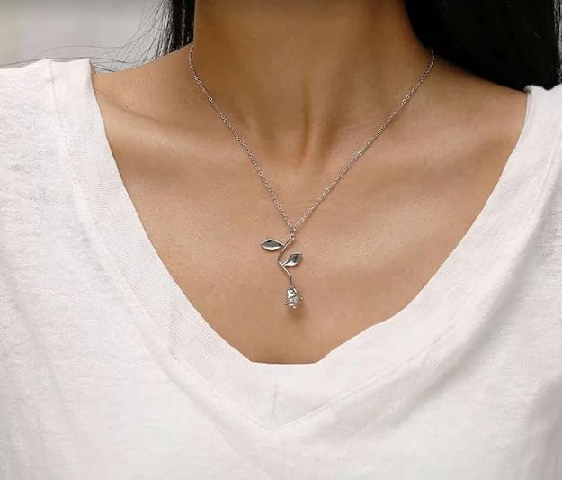 Elegant Silver Rose Pendant Necklace for Women & Girls – Minimalist Floral Charm Chain